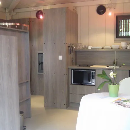 Bed & Breakfast La De Luca *